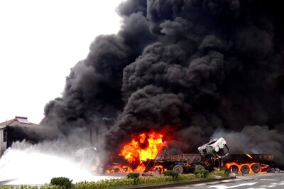 16 Passengers Burnt Alive as Van Hits Gas Pipeline in Pakistan