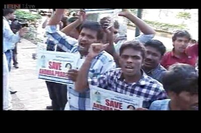 72-hour bandh in Seemandhra from today as Cabinet clears Telangana