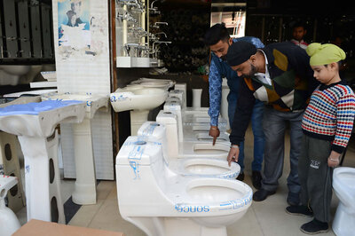 Museum Seeks to Convince Indians That Toilets Are Not Dirty