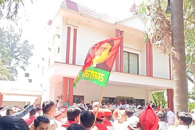 'Bhaiya Will Win By Historic Margin': SP Workers Welcome Akhilesh Yadav's Candidature From Kannauj