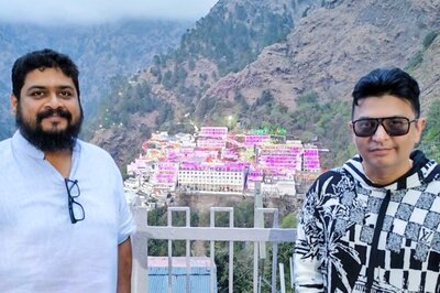 Adipurush Director Om Raut Visits Vaishno Devi, Seeks Blessings For Prabhas Starrer