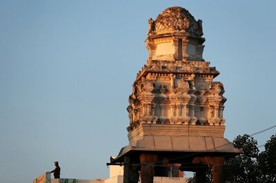 Tamil Nadu Govt Issues SOP For Places of Worship, Says No to Sprinkling of Holy Water