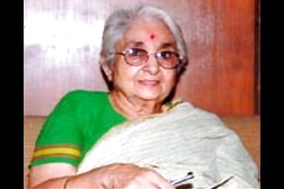 Lakshmi Sehgal suffers cardiac arrest, critical