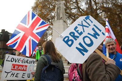 UK Minister Quits Over 'Terrible Mistake' of Looming Brexit Deal