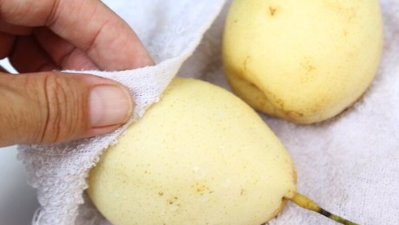 How to Eat Asian Pears
