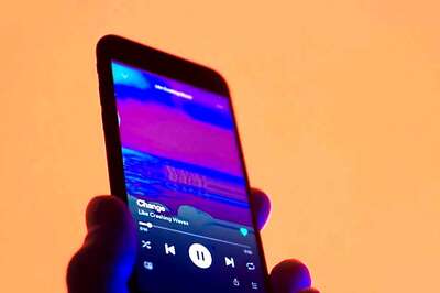 Spotify Expands Its Feature Set With Music Videos But Only For The Paid Subscribers: All Details