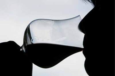 How to survive the office party