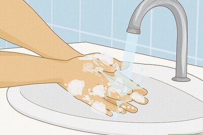 How to Handle a Newborn Baby