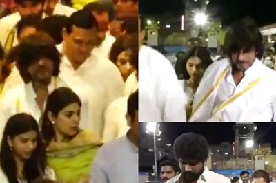 SRK, Suhana Run Away From Cameras After Offering Prayers at Tirupati Temple, Watch Video