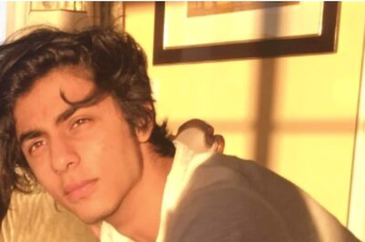 Aryan Khan to Have 'Quiet' Birthday Celebration at Mannat, Suhana Khan and Friends FaceTime Him