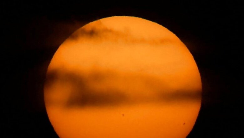 The First 'Geomagnetic Storm' In Nearly 20 Years Is Coming: Here's How It Could Impact You?