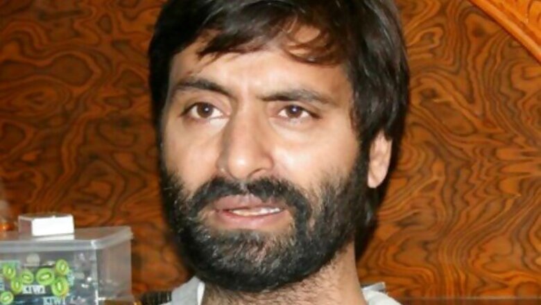 J&K: Yasin Malik, 4 others taken into preventive custody