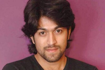 Old Video Of Yash Trimming His Long Beard After Filming KGF: Chapter 1 Goes Viral