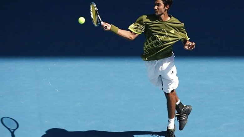 Yuki beats Somdev to storm into Challenger final