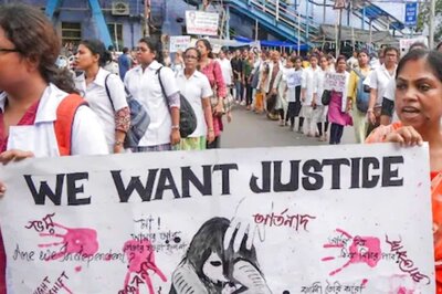 'My Durga Asks For Justice, I Won't Return to Celebration': Abhaya's Special Friend Pens Heartbreaking Poem