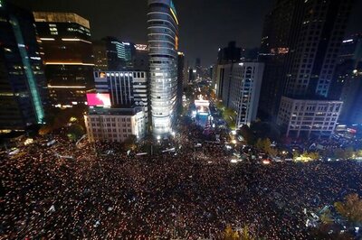 South Korea's President Park Faces Resignation Calls at 8,50,000-Strong Protest Rally