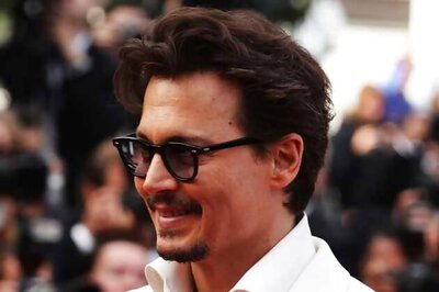 Johnny Depp hires homeless people to play extras in new film