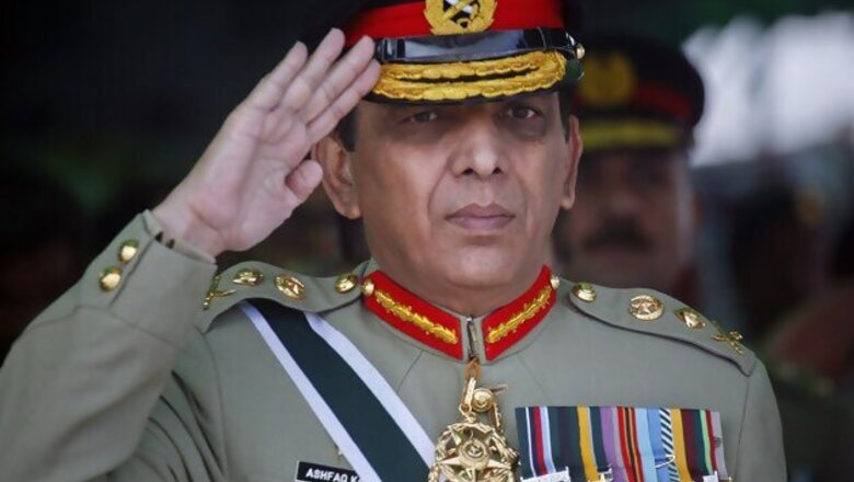 Kayani says Pak austerity measures must be 'balanced'