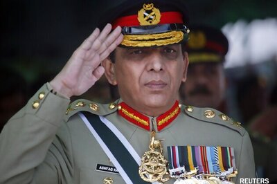 Kayani says Pak austerity measures must be 'balanced'
