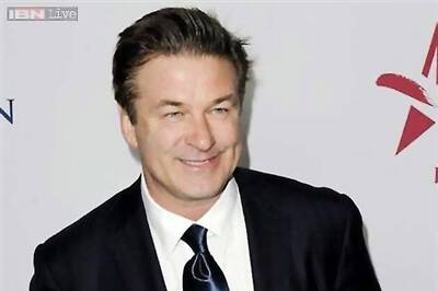 The press should be avoided like cancer: Alec Baldwin