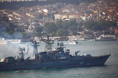 Russia Warships and Submaries Fire Cruise Missiles at Syria: Moscow