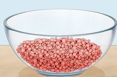 3 Quick and Easy Ways to Melt Hard Bean Wax