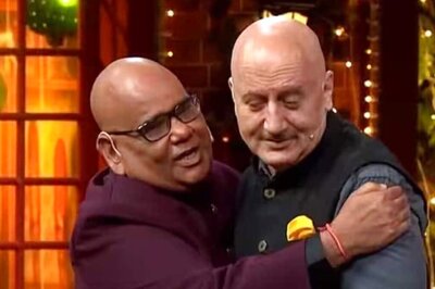 Anupam Kher Remembers Satish Kaushik Through A Moving Poem By Friend Rakesh Bedi; Watch