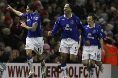 David Moyes delighted with Everton's defenders