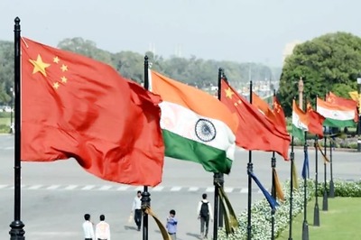 Senior Chinese & Indian Diplomats Hold Talks on Bilateral Ties, Coronavirus Pandemic