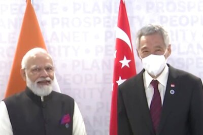 PM Modi Holds 'Fruitful Meeting' with Singapore Counterpart in Italy