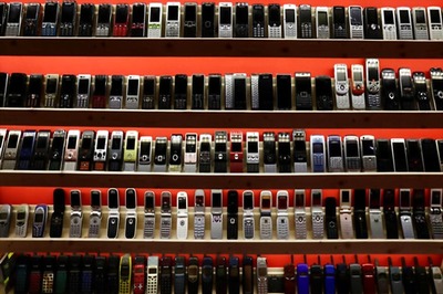 No Smartphones! Vintage Mobile Phone Museum Opens in Slovakia