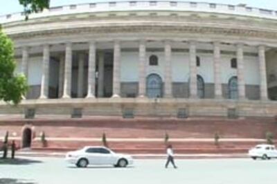 Left unhappy with timing of Parliament session