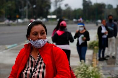 Mexican students take college entrance exam amid pandemic