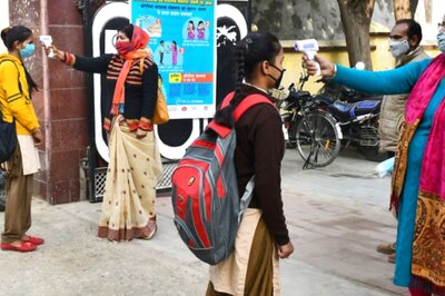 42 Students Test Positive for COVID-19 at Telangana Residential School, to be Tested for Omicron