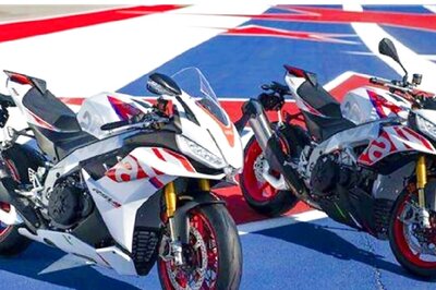 Aprilia RSV4 Factory, Tuono V4 Factory Gets Limited-Edition Colours Options