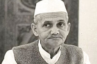 When Former Indian PM Lal Bahadur Shastri Took Rs 5,000 Loan to Purchase a Fiat