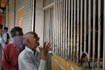 Liquor May Soon Be Home-Delivered Through Apps; Few Lesser-Known Facts about Alcohol Consumption in India