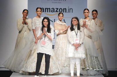 AIFW 2017: Of a Model's Grace to Let the Show Go On Despite Stumbling, Minor Wardrobe Malfunction