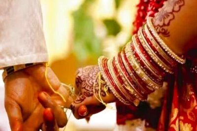 Wearing 'Sindoor' Religious Duty of Woman as it Shows She is Married: Indore Family Court
