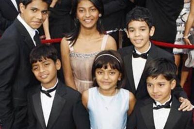 Slumdog... musical to raise money for child stars