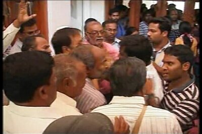 Rohith suicide: Hyderabad students ransack VC office, raise Azadi slogans