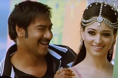 Farah Khan Gets Trolled For Criticising Only Tamannaah Bhatia in Viral Video With Ajay Devgn; Watch