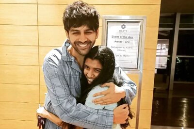 Kartik Aaryan’s Female Fan Shares Glimpses of Her Dreamy Meeting With Actor