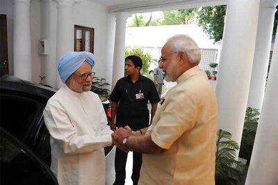PMO refutes Rahul Gandhi's charges, claims Modi-Manmohan meet was merely a courtesy call