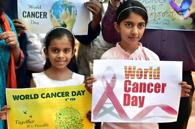 World Cancer Day 2019: Delhi Hospital Felicitates Sarpanches for Raising Cancer Awareness