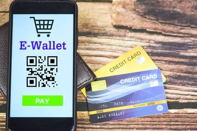 Debit Card Users Prefer UPI; Cashback, Ease Of Use Pulling Customers Towards Mobile Wallets