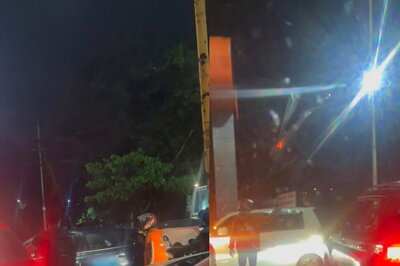 Swiggy Delivery Agent Hailed As 'Hero' For Helping Clear Traffic Congestion