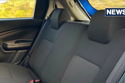 Mumbai Traffic Police Issues 200 Challans on Day 1 for Not Wearing Rear Seat Belts