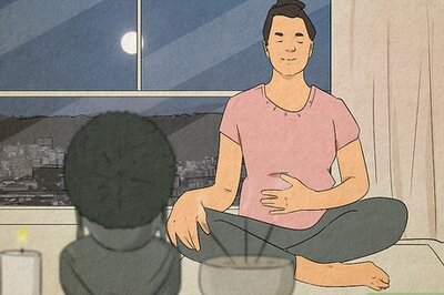 How to Manifest on a Full Moon