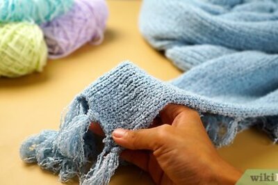 Embroidering on Crochet: A Simple Technique with 2 Easy Stitches